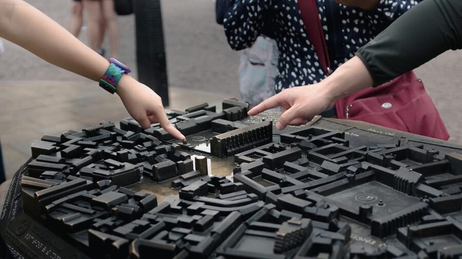Cambridge: City Walking Tour & Exploration Game - Practical Tips for a Smoother Two-Mile Walk