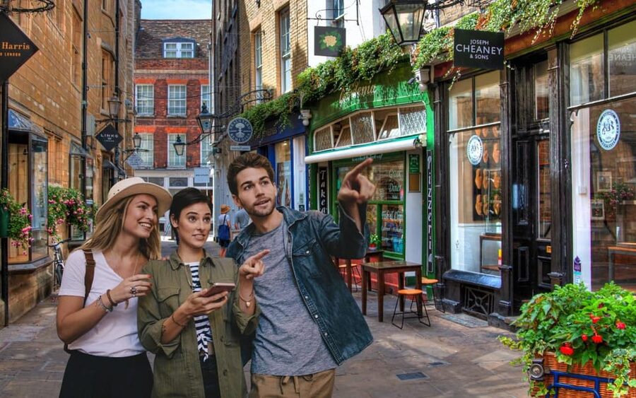 Cambridge: City Walking Tour & Exploration Game - Cobblestones, Colleges, and Cambridge’s Famous Core