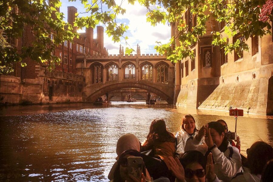 Cambridge: Guided River Cam Punting Tour - Is $39 good value for up to three people?
