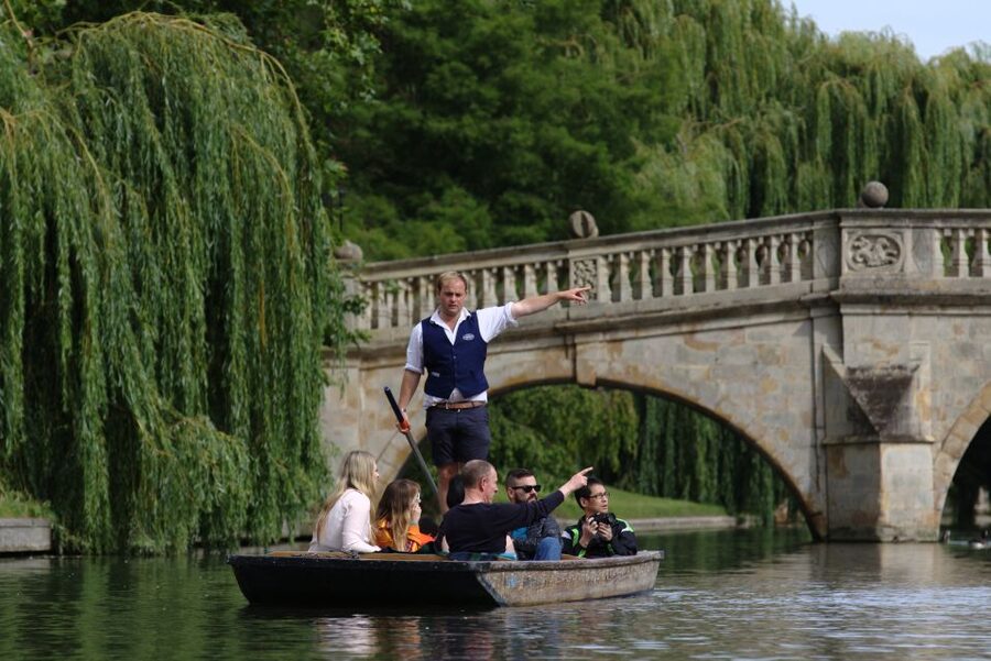 Cambridge: Guided Shared River Punting Tour - Key points to know before you book