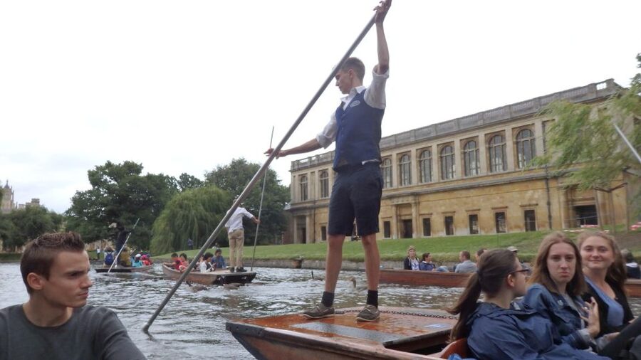 Cambridge: Punting Tour on the River Cam - Kitchen Bridge and the route beside St John’s College
