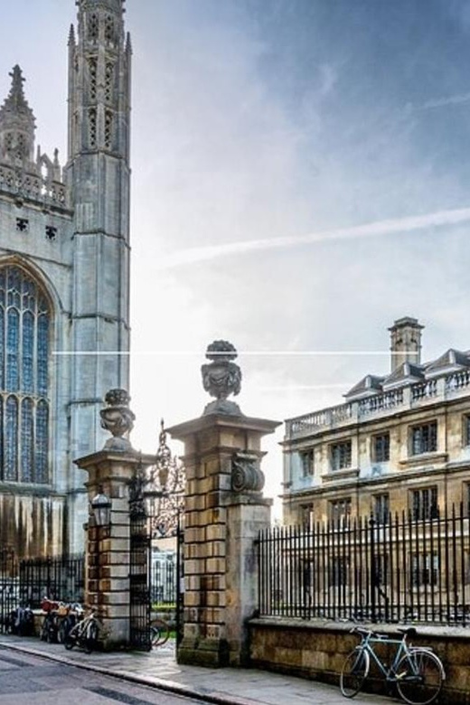 Cambridge: Sightseeing Walking Tour with a Local Guide - What the private format is really worth