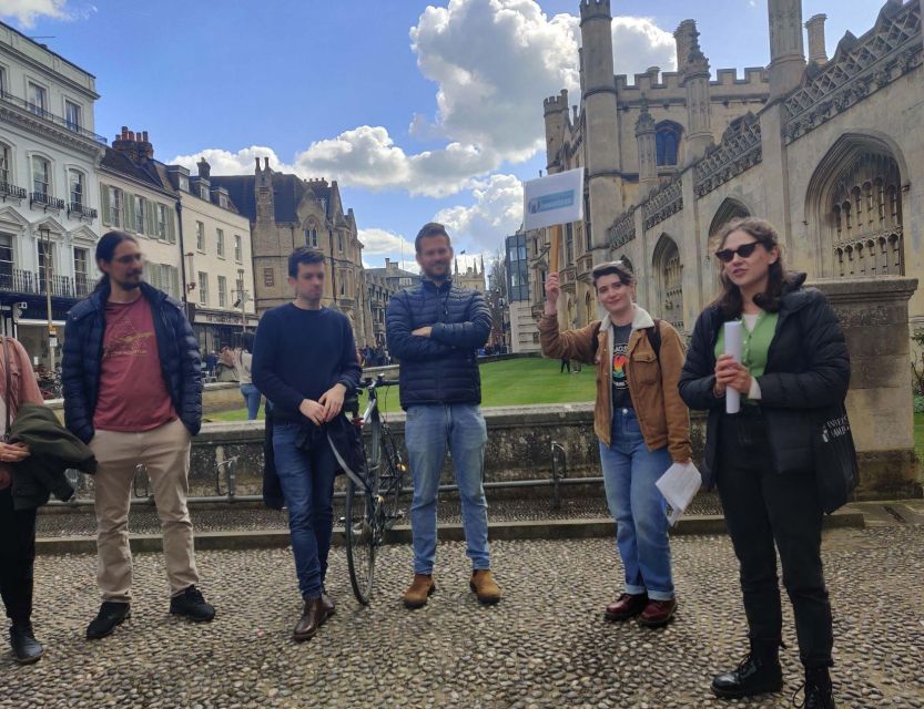Cambridge: The Original Uncomfortable Cambridge™ Tour - What the guides add to the experience