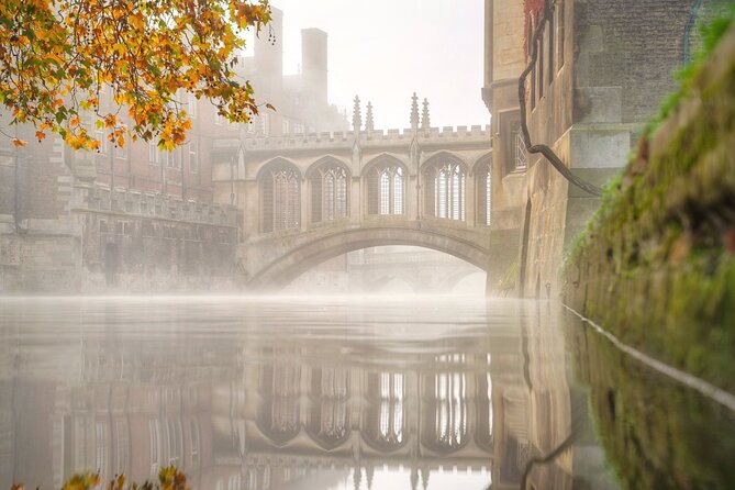 Cambridge University Ghost Tour by Alumni™ - Peterhouse and the most famous recent haunting