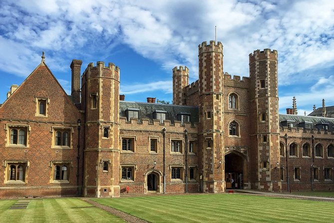 Cambridge University Walking Tour - Magdalene Bridge and the origins of the town