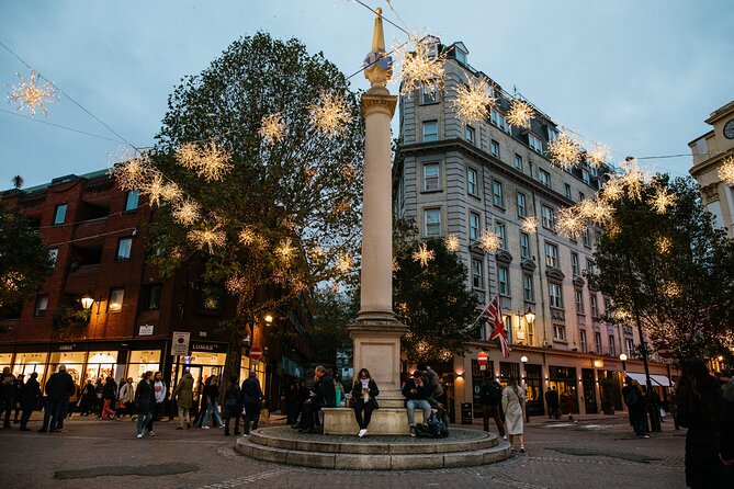 Camden’s Yuletide Stroll Private Tour: Lights, Markets & Magic - Starting on Camden High Street