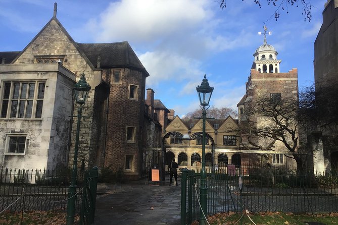 Castles, Crusaders, Communists & Courts - The Knights of St John at Clerkenwell