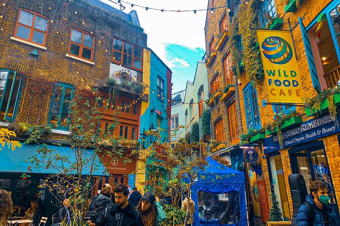 Central London City Exploration Game with Secret Squares - The halfway historic pub stop