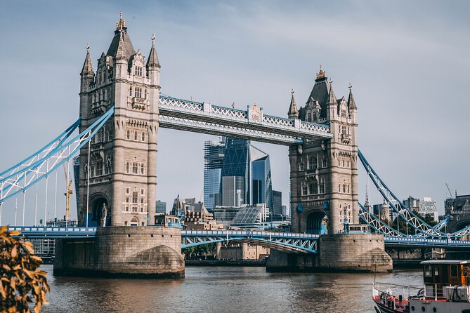 Central London To & From Heathrow Airport Private Transfer - A departure transfer when flight timing matters