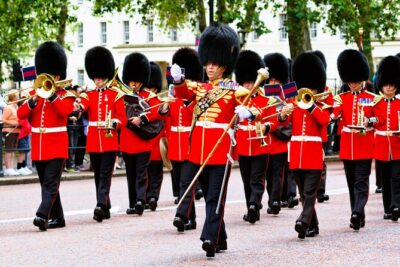 Changing of the Guard Guided Tour at Buckingham Palace