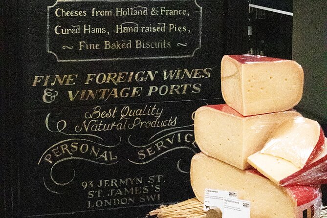 Changing of the Guard & Royal Food Tour with 15+ Tastings - Dan’s guiding style and the small group