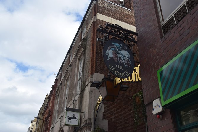 Charles Dickens London Walking Tour - Why Dickens is best understood on London streets