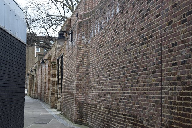 Charles Dickens London Walking Tour - Practical timing and cancellation advice