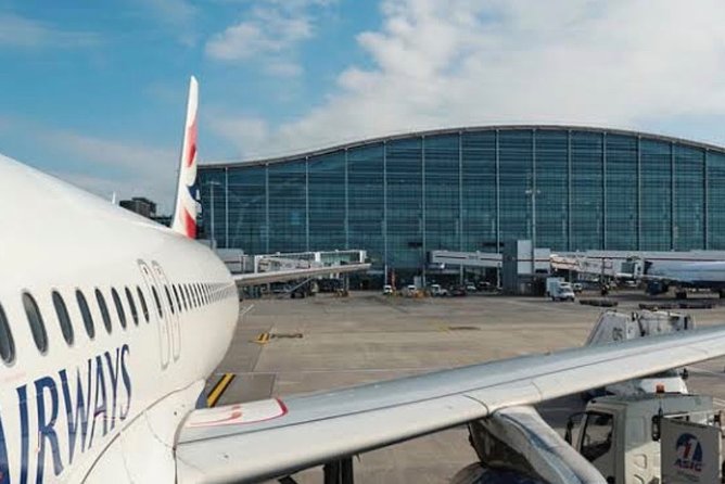 Chauffeur Service For Airport Transfers in London 2025 - What the private format means for three people