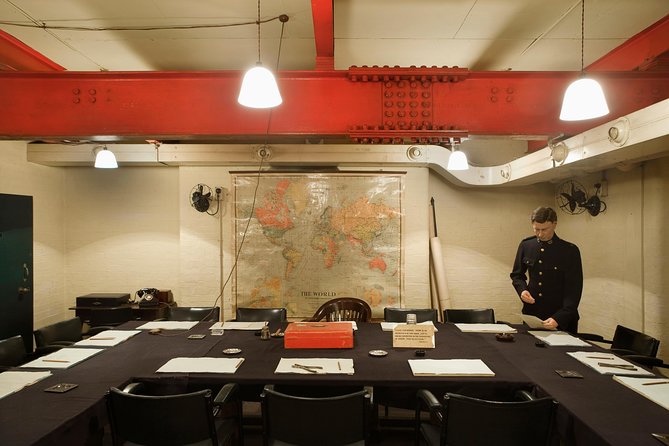 Churchill War Rooms "Behind The Glass" and Private Car Tour - Comfort, access, and the feel of the bunker