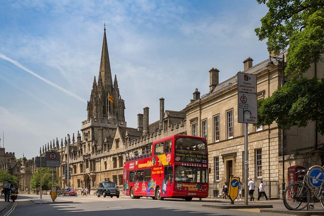 City Sightseeing Oxford Hop-On Hop-Off Bus Tour - Getting started at Oxford Railway Station