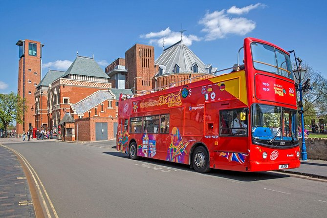 City Sightseeing Stratford-upon-Avon Hop-On Hop-Off Bus Tour - Stop 1: Pen and Parchment and the Visitor Information Centre