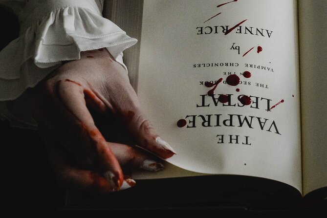 Classic Ghost Stories with An Actor - Starting in Green Park at 6:30 pm
