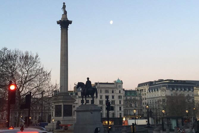 Classic London Tour - Aldwych, where grand London gets quieter