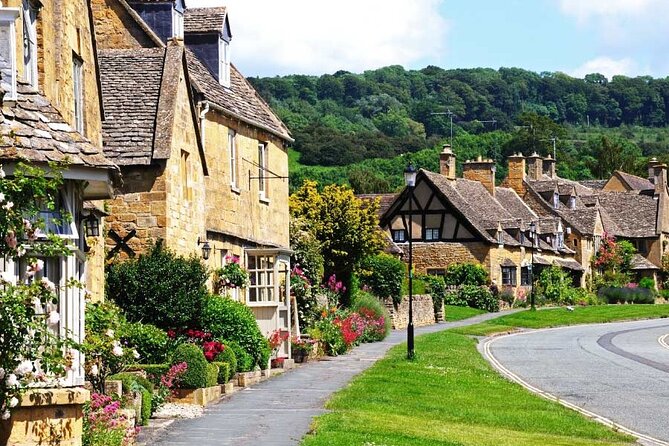 Cotswolds Countryside Tour by Coach: Villages, Views, and Lunch - Why this Cotswolds day trip works from London