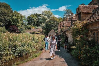 Cotswolds Day Trip from London with Optional Village Lunch
