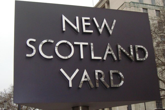 Crime and Policing London Walking Tour - Aldwych and a murder that remains unsolved