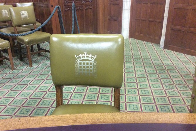 Darkest Hour - Parliament and Churchill War Rooms Private Tour - Why the live guide and audio guide work together