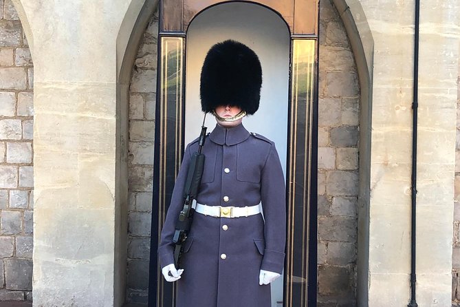 Day Tour Windsor Castle & Oxford by Private Car - The Stonehenge option and the limits of customization