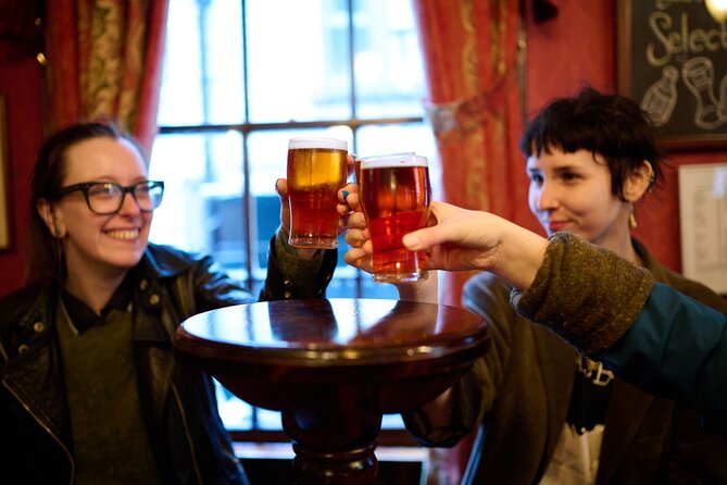 Devour London Historical Pub Tour:Traditional British Food & Ales - Four old pubs, four tastings, and one afternoon walk