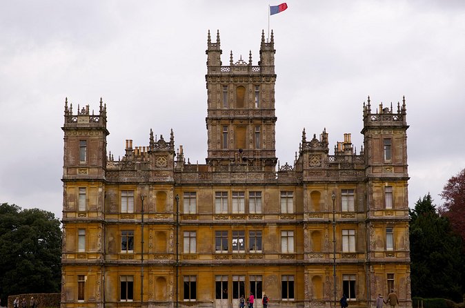 Downton Abbey and Highclere Castle Tour from London - Should you book the Downton Abbey and Highclere Castle Tour?