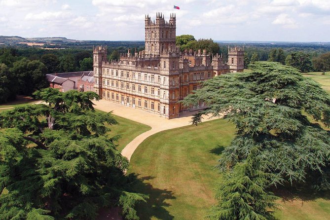 Downton Abbey and Village Small Group Tour from London - From Gloucester Road to the Oxfordshire countryside