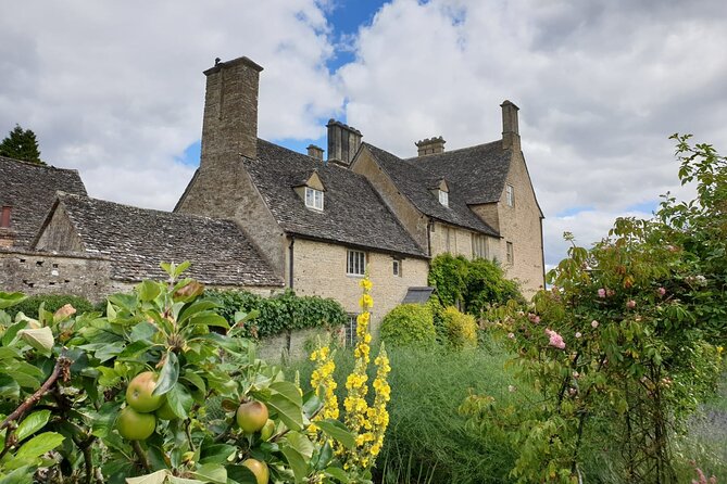 Downton Abbey Day In The Cotswolds Tour - Bampton, the heart of the Downton Abbey route