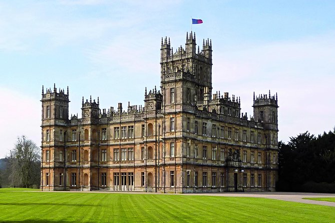 Downton Abbey & Highclere Castle Tour from London, with Oxford - Why this day trip works for Downton fans