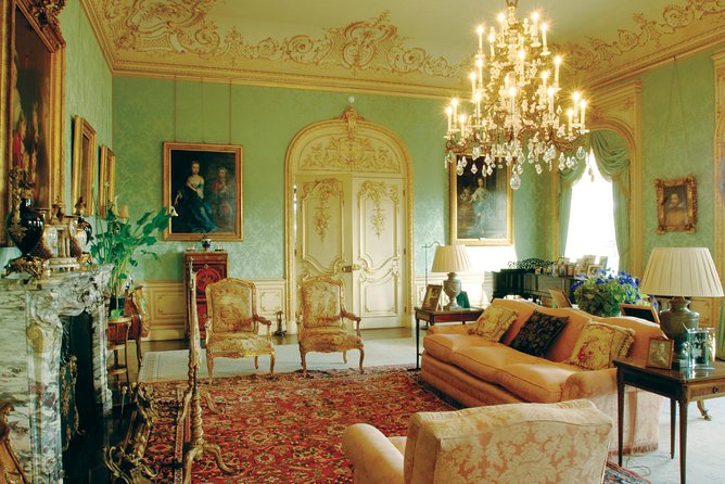 Downton Abbey & Highclere Castle Tour from London, with Oxford - Is the $201.10 price fair?