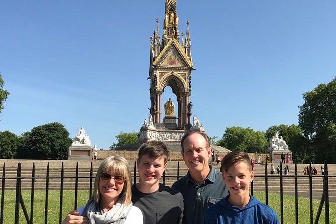 Downton Abbey London Filming Locations: Private Half-Day Tour - Buckingham Palace and Lancaster House
