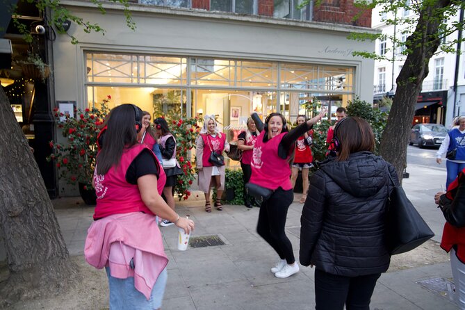 Drag Queen Disco Diva Tour - Silent Disco Walking Tour - What the headphones add