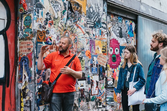 East End London Instagrammable Street Art and Graffiti Tour - Princelet and Hanbury streets connect art with community