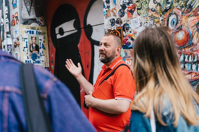 East End London Instagrammable Street Art and Graffiti Tour - Broccoli Lane and Allen Gardens show art in motion