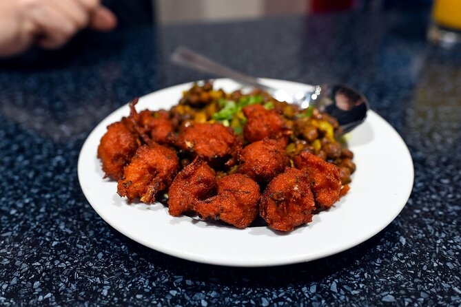 East London Indian Food Tour with 8+ Authentic Food Tastings - What the guides add to the food