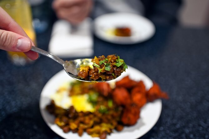East London Indian Food Tour with 8+ Authentic Food Tastings - Brick Lane and the Bangladeshi character of East London