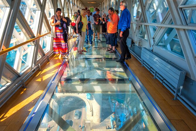 Easy Access Tower Bridge and Engine Room & Scenic Thames Cruise - Why Tower Bridge Works So Well in the Morning