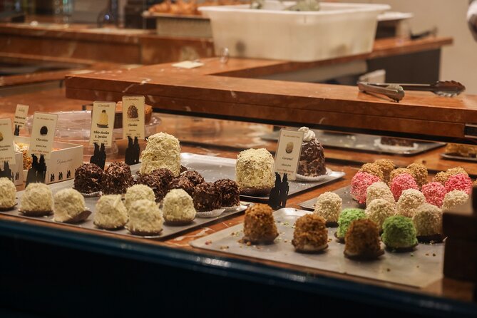 Eating London: The Heart of 'The City' Food Tour - Ye Olde Watling and the taste of old London
