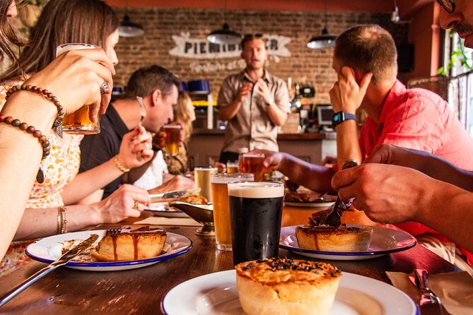 Eating London: Twilight Soho VIP Food & Drinks Tour - Why an evening in Soho works so well
