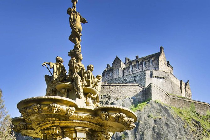 Edinburgh Rail Trip from London with Castle entry and Hop-on Hop-off bus - Four hours by train for six hours in Edinburgh