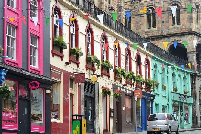 Edinburgh Rail Trip from London with Castle entry and Hop-on Hop-off bus - A realistic plan for your six hours