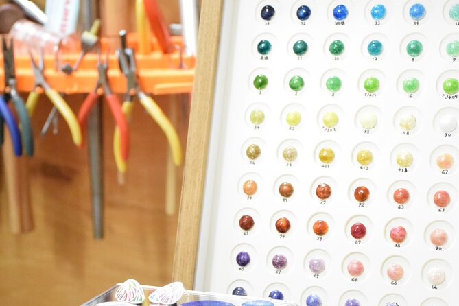 Enamel Jewellery Making Class in London - Starting with enamel, silver, and design choices