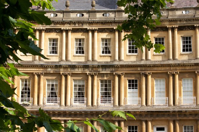 Exceptional Bath tour guide making your visit splendidly memorable. - Five things to know before you book