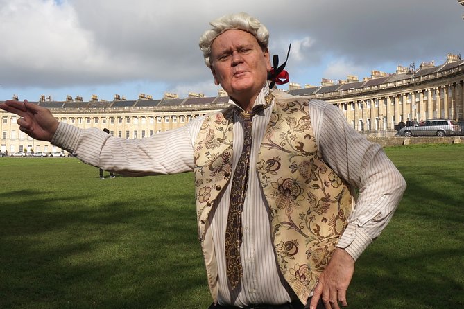 Exceptional Bath tour guide making your visit splendidly memorable. - The Circus: Bath’s architectural high point