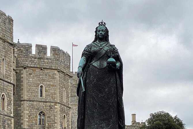 Explore Windsor Castle and Hampton Court Palace - Price and value for groups of different sizes