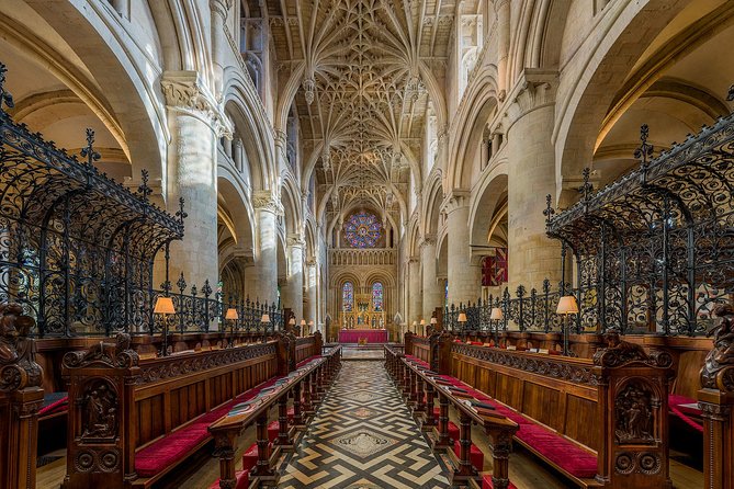 Extended: Oxford University & City Tour With Christ Church - The Bodleian Library, Divinity School, and Bridge of Sighs